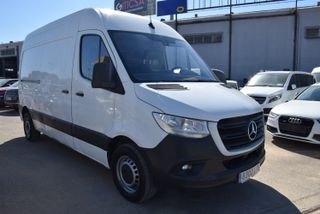 Mercedes-Benz Sprinter 2021