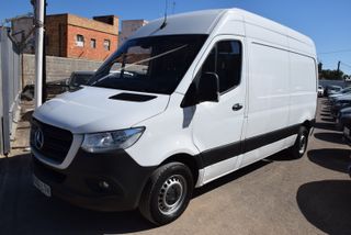 Mercedes-Benz Sprinter 2021