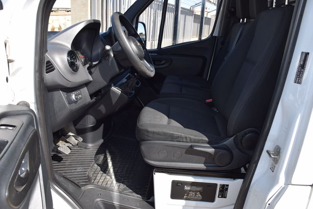 Mercedes-Benz Sprinter 2021