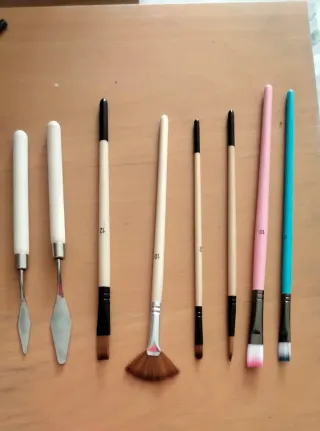 Set de Pinceles y Espátulas