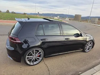 Volkswagen Golf  r300 dsg 2016