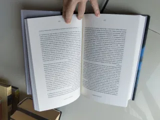 La galaxia internet / The Internet Galaxy (Span...