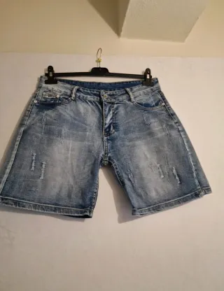 Bermuda jeans L strappati