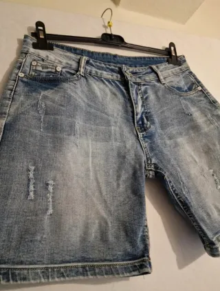 Bermuda jeans L strappati