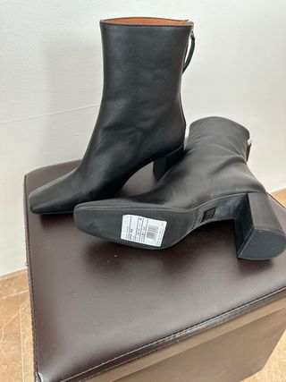 Botines negros tacón cuadrado