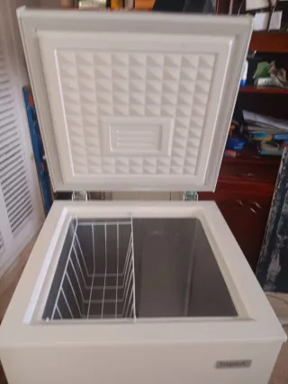 Arcón congelador blanco