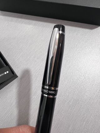 Bolígrafo Antonio Miró Negro