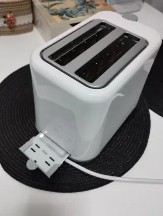 Tostadora Carrefour Blanca
