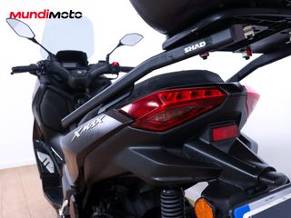 YAMAHA X-MAX 125 TECH MAX