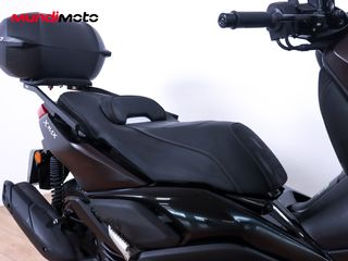 YAMAHA X-MAX 125 TECH MAX