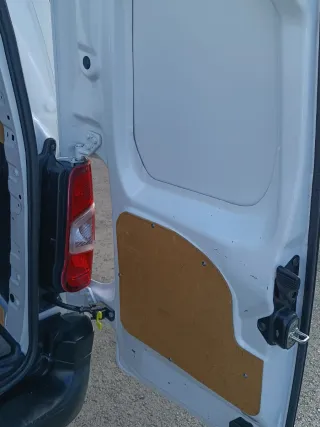 Peugeot Partner 2020