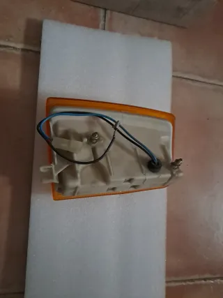 FIAT UNO. PILOTO DELANTERO DERECHO.