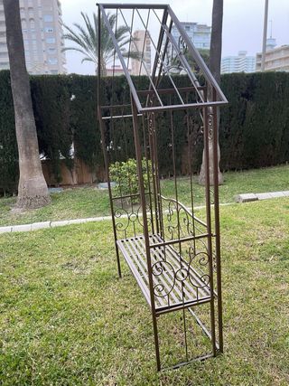 Banco de jardín decorativo de hierro