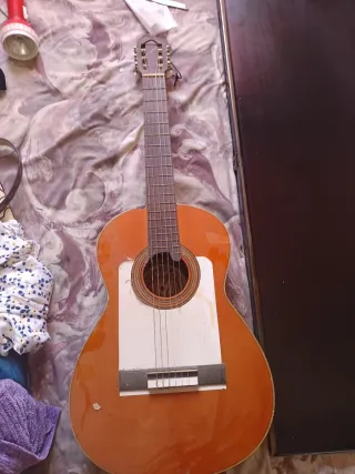 Guitarra Clásica Restaurada