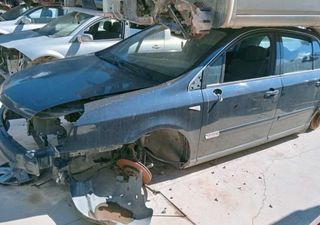 Renault 8200152728 condensador radiador vel 401264