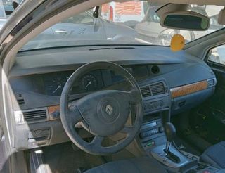 Renault 8200152728 condensador radiador vel 401264