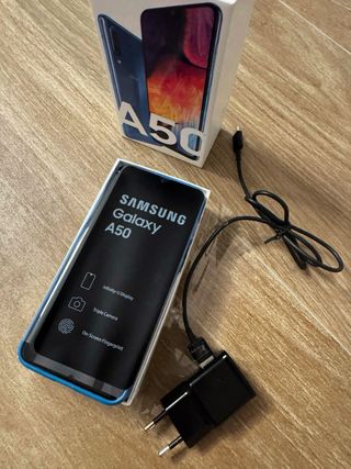 Samsung Galaxy A50 Negro/Azul + Accesorios
