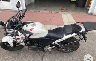 Honda CB500F A2 Naked Blanca y Roja