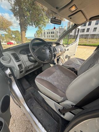 Opel Vivaro 2006 (NEGOCIABLE)