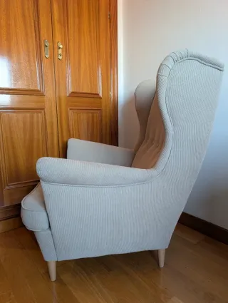 Sillón orejero STRANDMON IKEA Kelinge beige