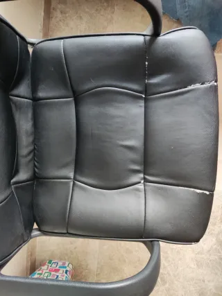 Silla de oficina negra