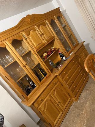 Mesa y Sillas de Comedor Madera