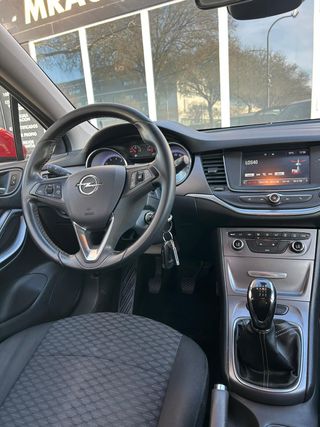 Opel Astra 1.4 Turbo Excellence