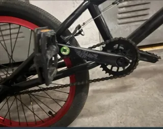 Bicicleta BMX Freestyle Negra Roja