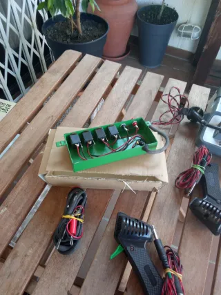 Mandos y transformador Scalextric antiguos