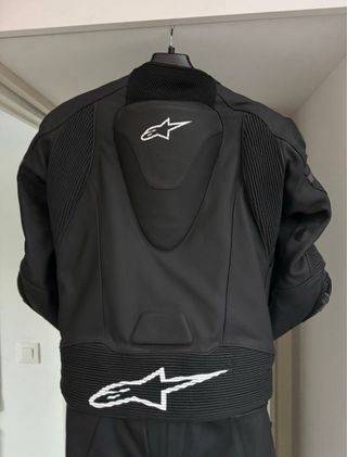 Mono Alpinestars Motegi V2 Negro Talla 50