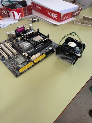 Placa Base AOpen con Procesador 2.88GHz y Ventilad