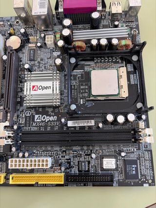 Placa Base AOpen con Procesador 2.88GHz y Ventilad