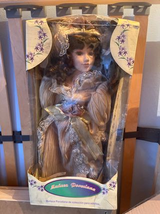Muñeca de Porcelana Colección Adultos