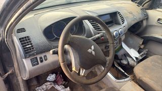 Despiece Mitsubishi L200