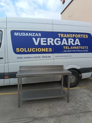 Mesa de acero inoxidable 1,40 ancho x0.60 de fondo