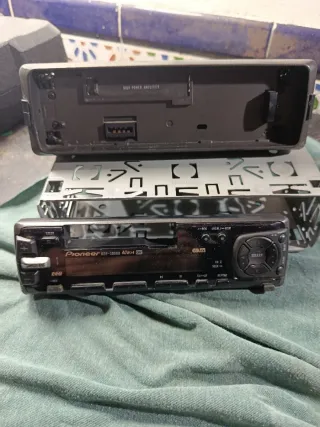 Radio Coche Pioneer KEH-3800R