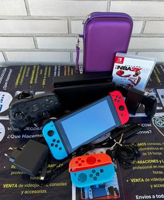 Nintendo Switch Azul/Rojo + Accesorios