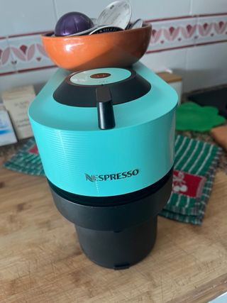 Cafetera Nespresso Vertuo Azul