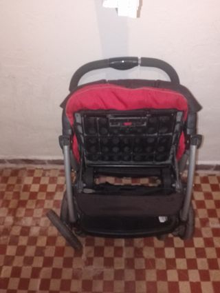 Silla de paseo para bebé color rojo