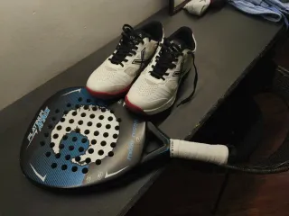 Pala Padel Middle Moon Platinum Attack
