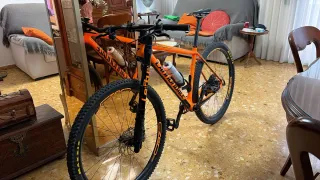 Bicicleta de Montaña Cannondale Naranja