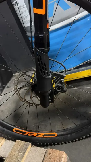 Bicicleta de Montaña Cannondale Naranja