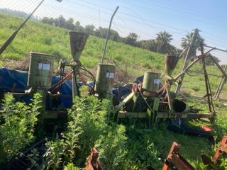 Maquinaria agrícola usada  teléfono 661949813
