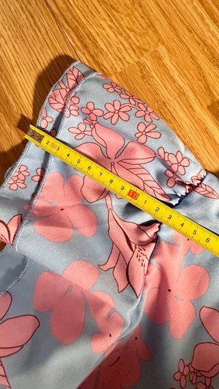Blusa floral manga mariposa azul y rosa talla 42