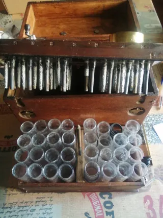 Galvanómetro antiguo de museo