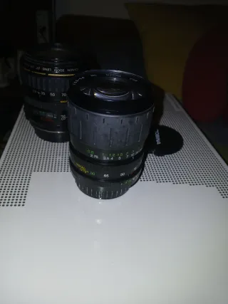 Vendo maquinas de fotos colección de plumas y mas