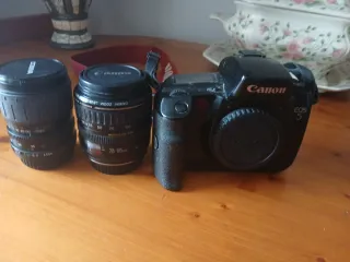 Vendo maquinas de fotos colección de plumas y mas