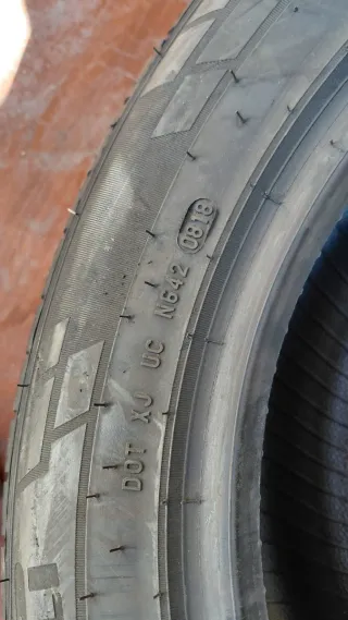 Neumático Pirelli Carrier 205/65R15C 102T