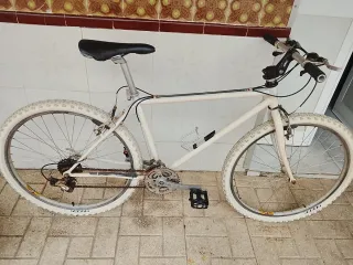 Bicicleta Montaña Blanca
