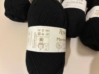 8 madejas lana Merino 4 us color 07